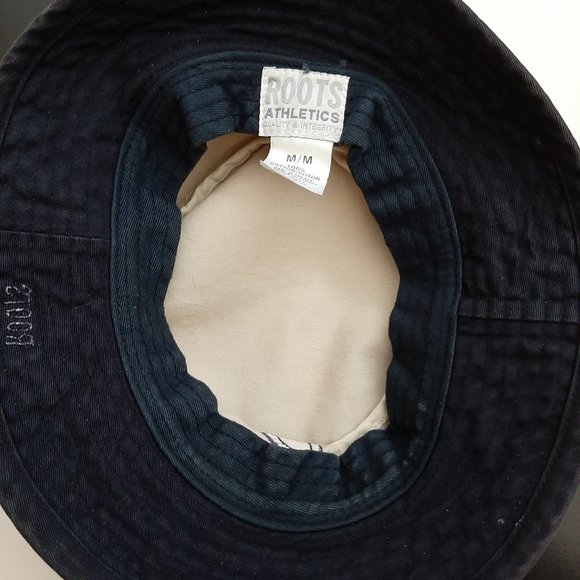 Hat - Picture 7 of 9